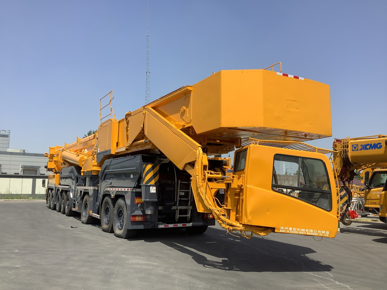 XCMG Second Hand All Terrain Cranes 800 Tons QAY800 Used Mobile Crane Hot Sale - Cần cẩu mọi địa hình: hình 5 XCMG Second Hand All Terrain Cranes 800 Tons QAY800 Used Mobile Crane Hot Sale - Cần cẩu mọi địa hình: hình 5