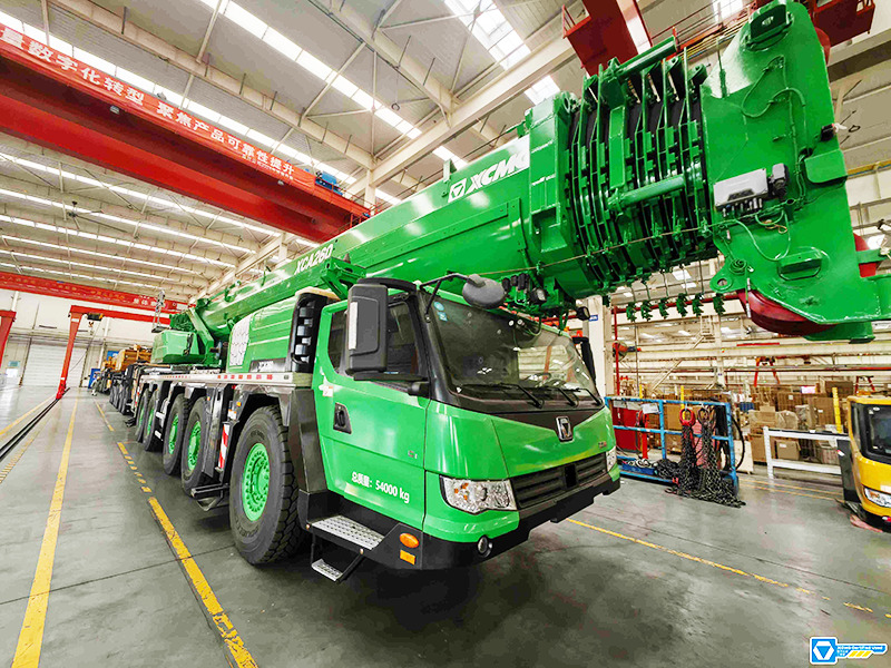 XCMG XCA260 used all terrain crane hydraulic lifting machine price - Cần cẩu mọi địa hình: hình 4 XCMG XCA260 used all terrain crane hydraulic lifting machine price - Cần cẩu mọi địa hình: hình 4