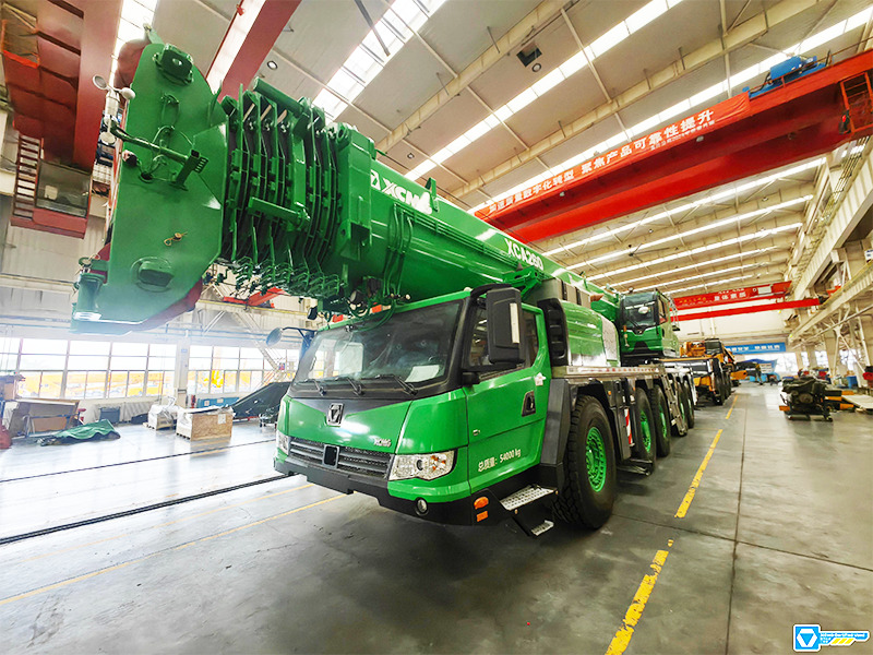 XCMG XCA260 used all terrain crane hydraulic lifting machine price - Cần cẩu mọi địa hình: hình 3 XCMG XCA260 used all terrain crane hydraulic lifting machine price - Cần cẩu mọi địa hình: hình 3