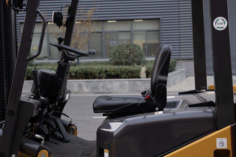 XCMG XCF-35KT 3.5ton diesel counterbalanced forklift for sale - Xe nâng diesel: hình 5 XCMG XCF-35KT 3.5ton diesel counterbalanced forklift for sale - Xe nâng diesel: hình 5