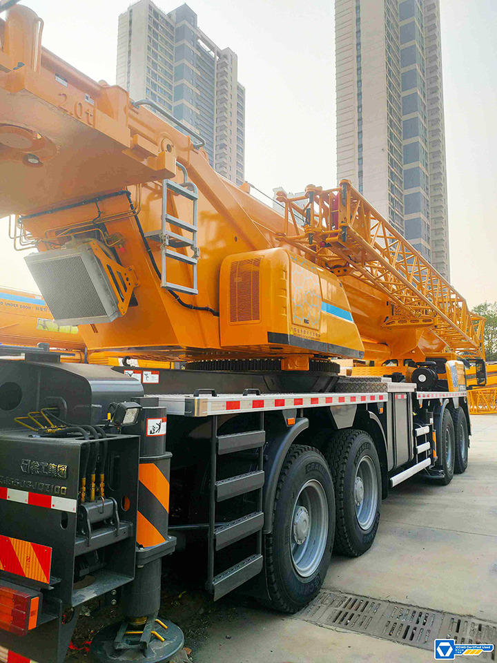 XCMG XCT100L7-I 100ton used pickup mobile hoist crane price - Cẩu bánh lốp: hình 2 XCMG XCT100L7-I 100ton used pickup mobile hoist crane price - Cẩu bánh lốp: hình 2