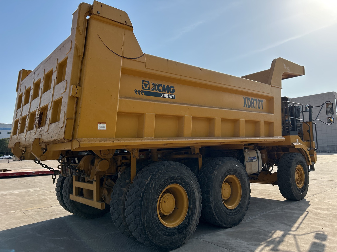XCMG XDR70T second hand mining dump truck price - Máy móc đào mỏ: hình 3 XCMG XDR70T second hand mining dump truck price - Máy móc đào mỏ: hình 3