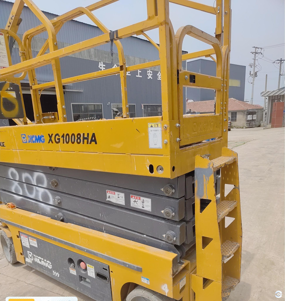 XCMG XG1008HA 10m used lifting machine platform scissor lift - Máy nâng người hình kéo: hình 5 XCMG XG1008HA 10m used lifting machine platform scissor lift - Máy nâng người hình kéo: hình 5