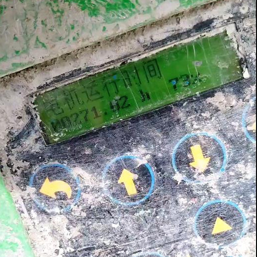 XCMG XG1008HA-Li 10m used Lithium battery scissor aerial work platform - Máy nâng người hình kéo: hình 3 XCMG XG1008HA-Li 10m used Lithium battery scissor aerial work platform - Máy nâng người hình kéo: hình 3