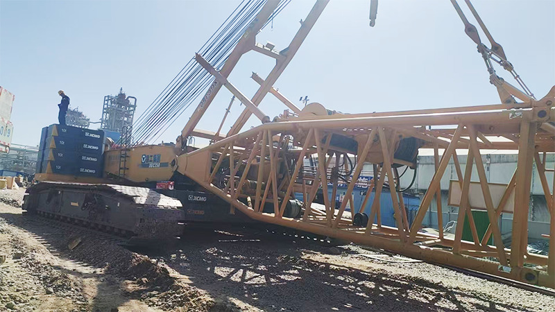 XCMG XGC300 used 300 tons crawler crane for sale - Cần cẩu bánh xích: hình 4 XCMG XGC300 used 300 tons crawler crane for sale - Cần cẩu bánh xích: hình 4