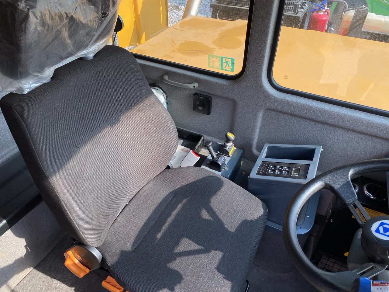 XCMG XKT105A used Wide-Body dump truck for mining - Máy móc đào mỏ: hình 2 XCMG XKT105A used Wide-Body dump truck for mining - Máy móc đào mỏ: hình 2