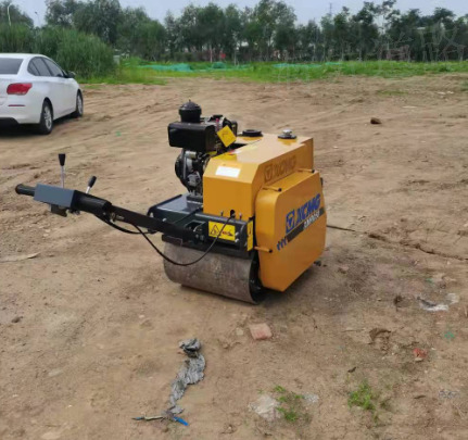 XCMG XMR050 small double mini vibration drum vibratory road roller price - Máy lăn nhỏ: hình 2 XCMG XMR050 small double mini vibration drum vibratory road roller price - Máy lăn nhỏ: hình 2