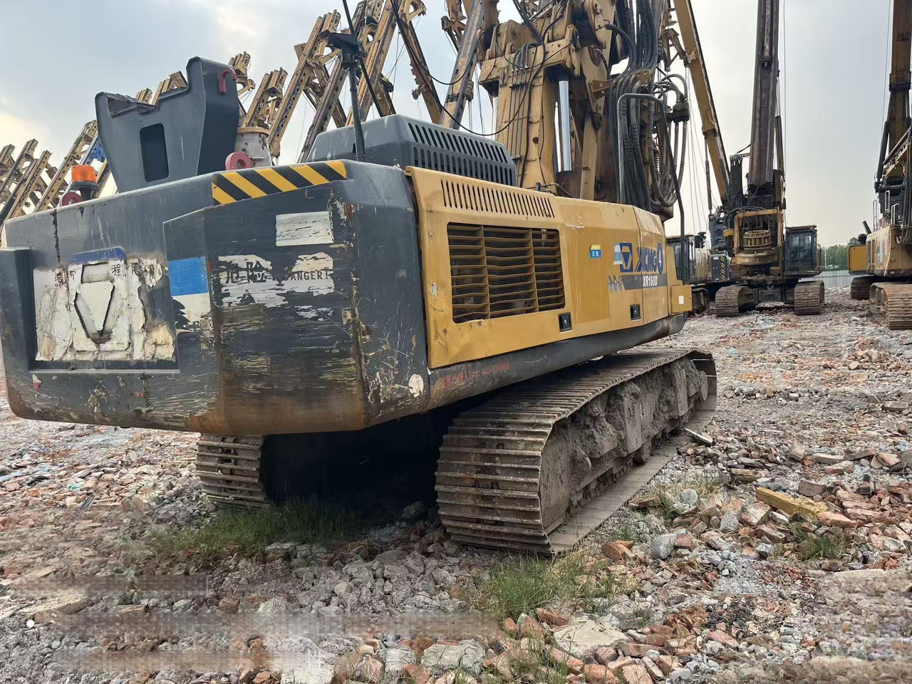 XCMG XR180D used rotary drilling rig machine for sale - Giàn khoan: hình 5 XCMG XR180D used rotary drilling rig machine for sale - Giàn khoan: hình 5