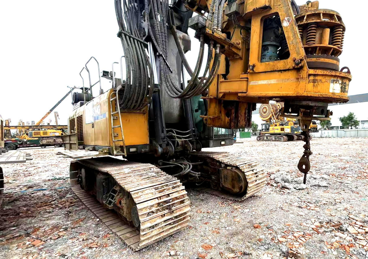 XCMG XR240E second hand rotary drilling rig pile machine price - Giàn khoan: hình 2 XCMG XR240E second hand rotary drilling rig pile machine price - Giàn khoan: hình 2