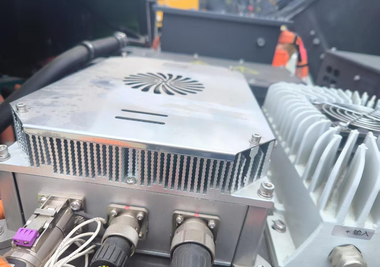 XCMG official used electric small cold milling machine Xm505ep 500mm width - Máy bào lạnh: hình 3 XCMG official used electric small cold milling machine Xm505ep 500mm width - Máy bào lạnh: hình 3