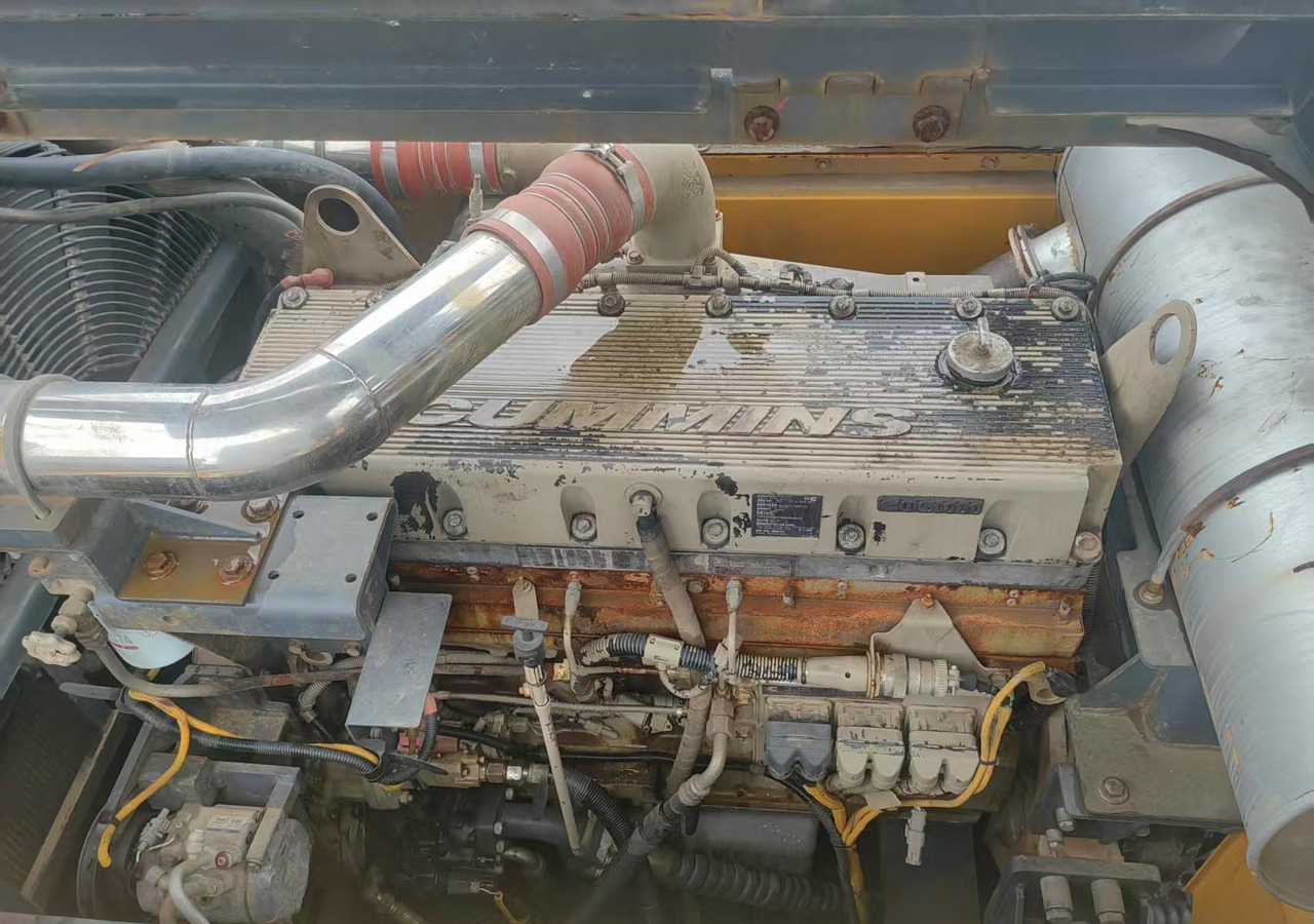 XCMG used hydraulic excavator XE490DK 49ton for sale - Máy xúc bánh xích: hình 4 XCMG used hydraulic excavator XE490DK 49ton for sale - Máy xúc bánh xích: hình 4