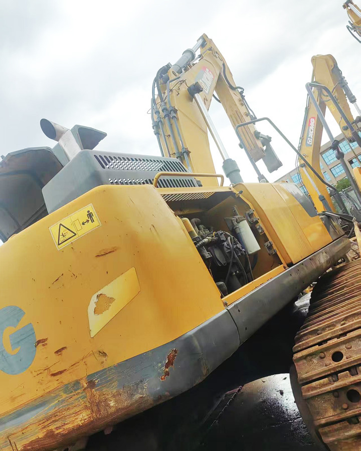 XCMG used hydraulic excavator XE490DK 49ton for sale - Máy xúc bánh xích: hình 2 XCMG used hydraulic excavator XE490DK 49ton for sale - Máy xúc bánh xích: hình 2