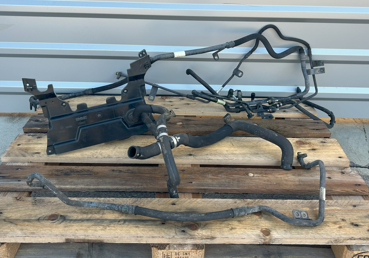 DAF CF EURO 6 AIR CONDITIONING HOSES SET - Phụ tùng điều hòa: hình 2 DAF CF EURO 6 AIR CONDITIONING HOSES SET - Phụ tùng điều hòa: hình 2