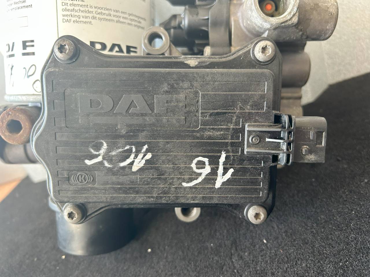 DAF XF 106 480 APU KIT ZEL2100 2027747 ( ELA1000 + AE6000) - Van phanh: hình 3 DAF XF 106 480 APU KIT ZEL2100 2027747 ( ELA1000 + AE6000) - Van phanh: hình 3