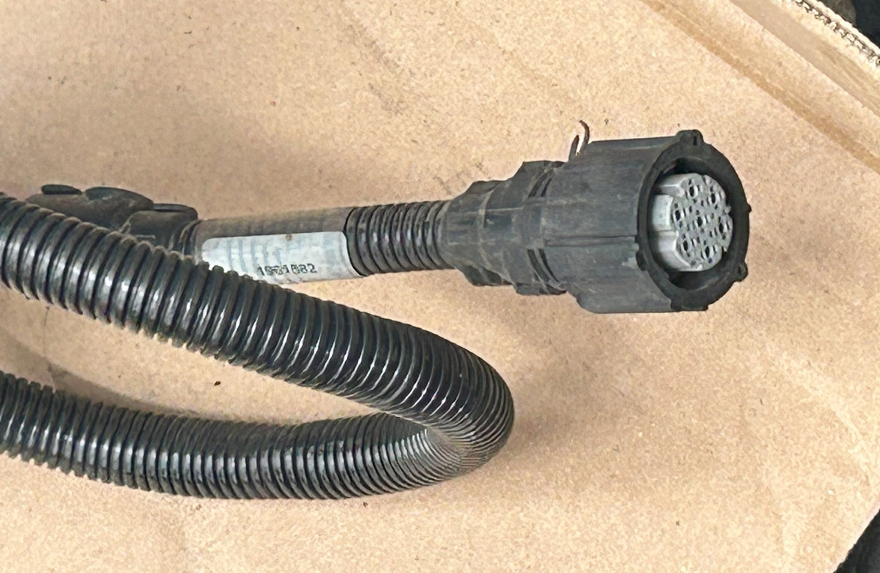 DAF XF 106 ELECTRICAL HARNESS - Cáp/ Dây nịt: hình 2 DAF XF 106 ELECTRICAL HARNESS - Cáp/ Dây nịt: hình 2