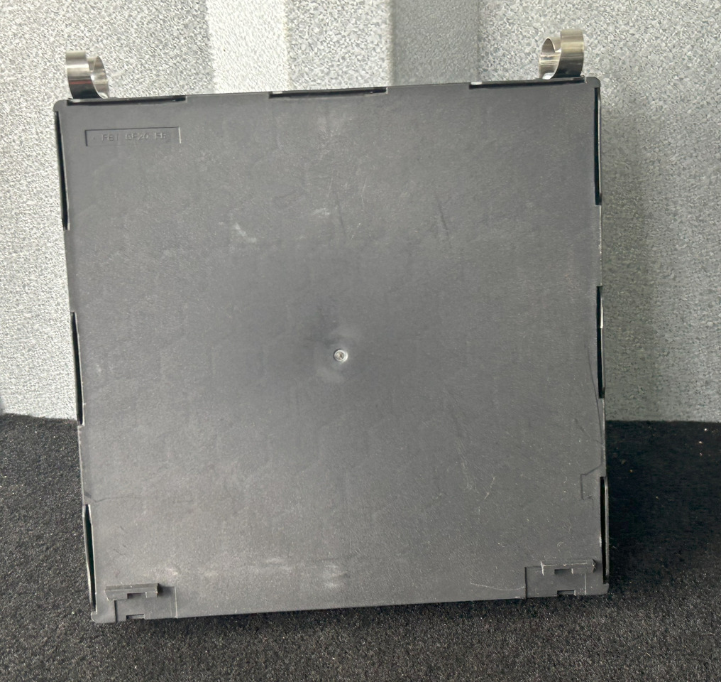 MERCEDES ACTROS MP4 CPC3 - ECU: hình 2 MERCEDES ACTROS MP4 CPC3 - ECU: hình 2