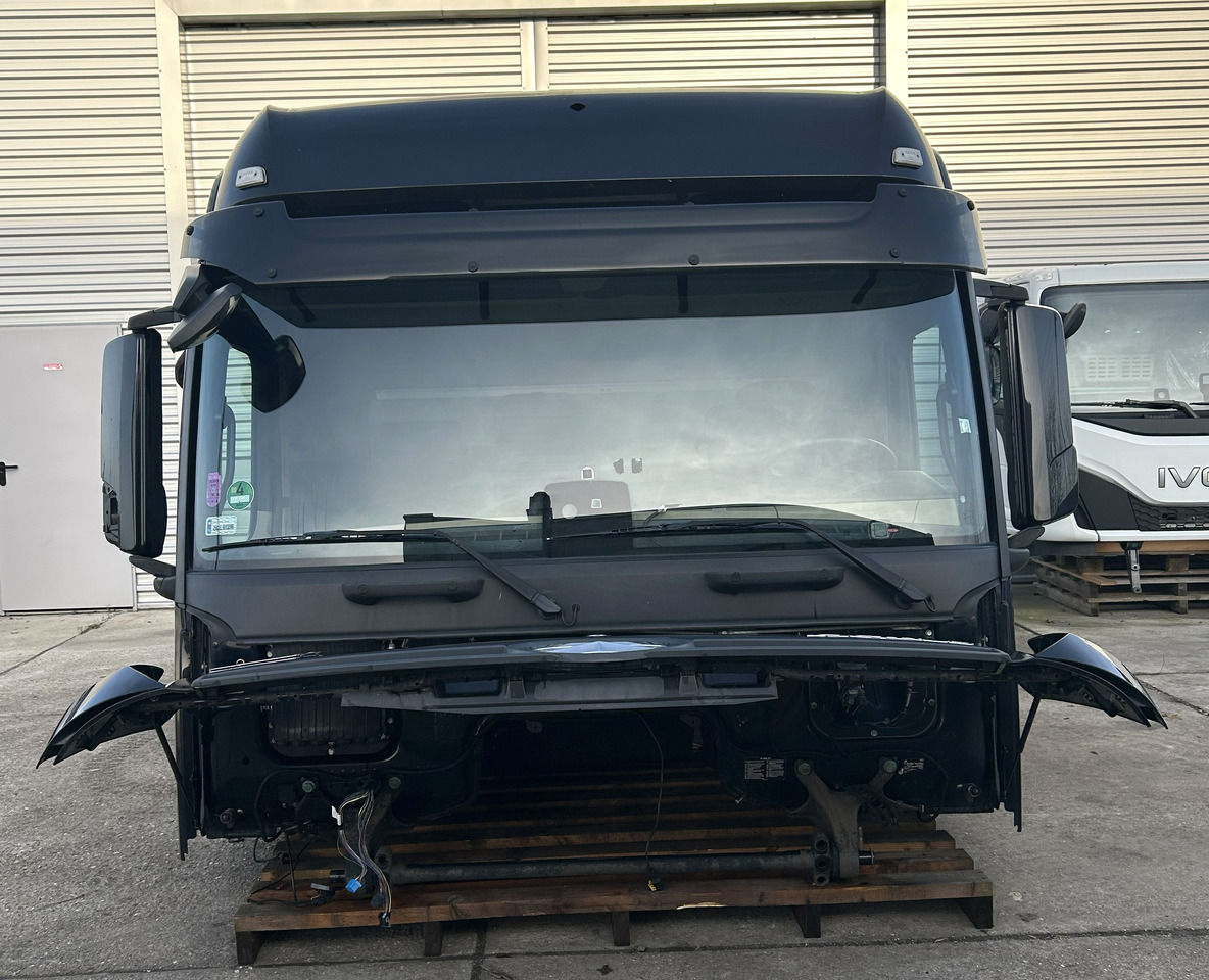 MERCEDES ACTROS MP4 L BigSpace, 2.50 m - Cabin cho Xe tải: hình 4 MERCEDES ACTROS MP4 L BigSpace, 2.50 m - Cabin cho Xe tải: hình 4