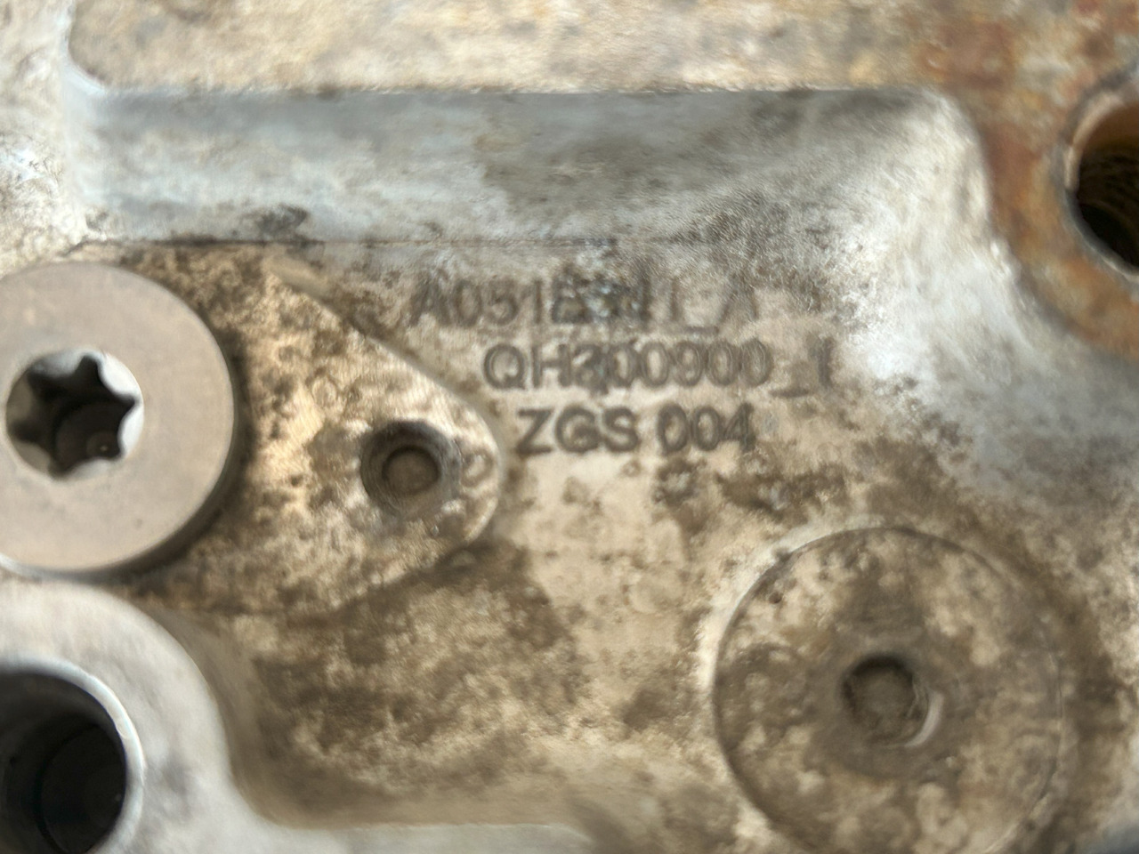 MERCEDES-BENZ ACTROS MP4 ADBLUE PUMP - Hệ thống xả cho Xe tải: hình 4 MERCEDES-BENZ ACTROS MP4 ADBLUE PUMP - Hệ thống xả cho Xe tải: hình 4