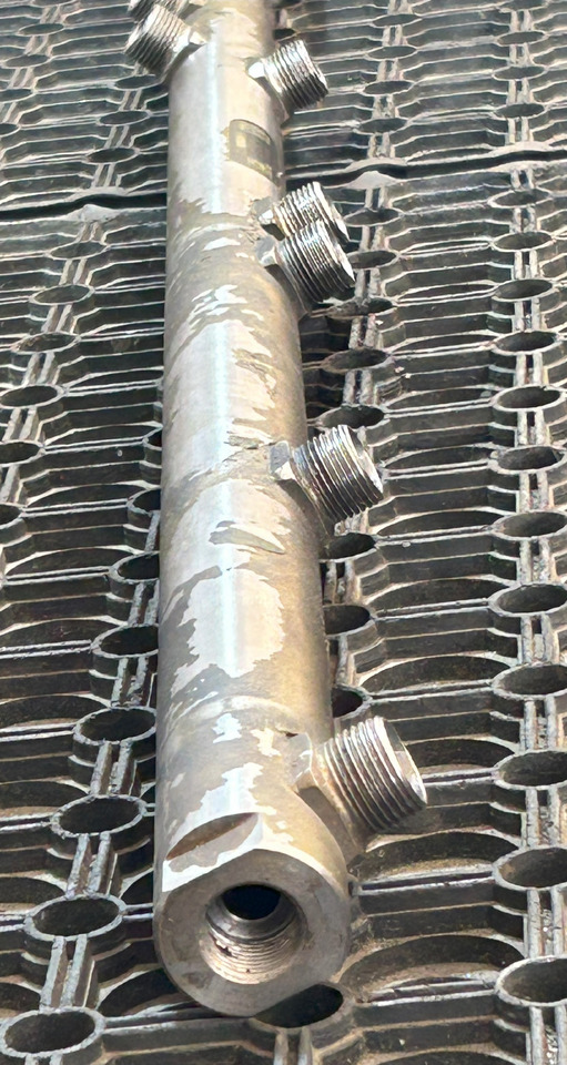 MERCEDES-BENZ Commonrail pressure pipe ACTROS MP4 - Hệ thống nhiên liệu cho Xe tải: hình 5 MERCEDES-BENZ Commonrail pressure pipe ACTROS MP4 - Hệ thống nhiên liệu cho Xe tải: hình 5