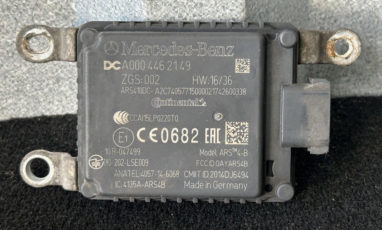 MERCEDES-BENZ RADAR DISTRONIC ACTROS MP4 - ECU: hình 1 MERCEDES-BENZ RADAR DISTRONIC ACTROS MP4 - ECU: hình 1