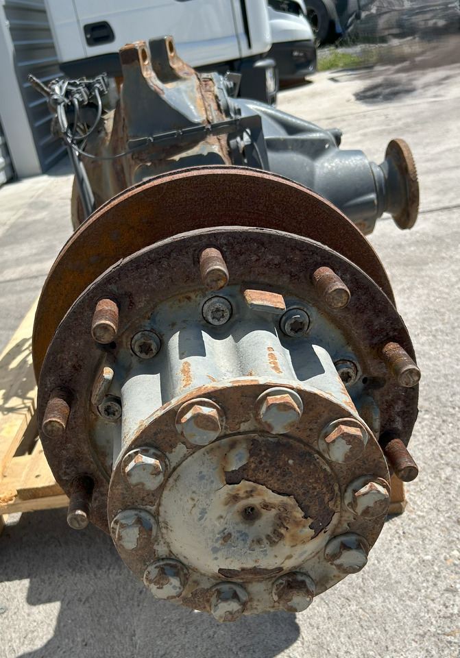 MERCEDES-BENZ REAR AXLE + HUBS ACTROS MP4 R440-13 2,846 - Trục sau cho Xe tải: hình 2 MERCEDES-BENZ REAR AXLE + HUBS ACTROS MP4 R440-13 2,846 - Trục sau cho Xe tải: hình 2