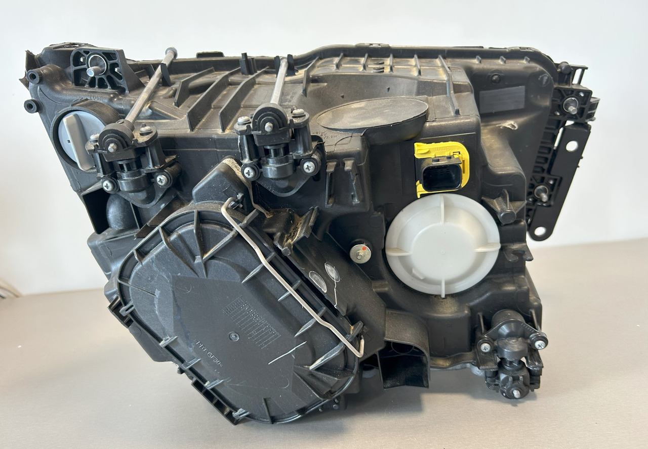 MERCEDES-BENZ brand new original OEM Mercedes-Benz headlight LEFT BI-XENON MP4, MP5 - Đèn trước: hình 3 MERCEDES-BENZ brand new original OEM Mercedes-Benz headlight LEFT BI-XENON MP4, MP5 - Đèn trước: hình 3