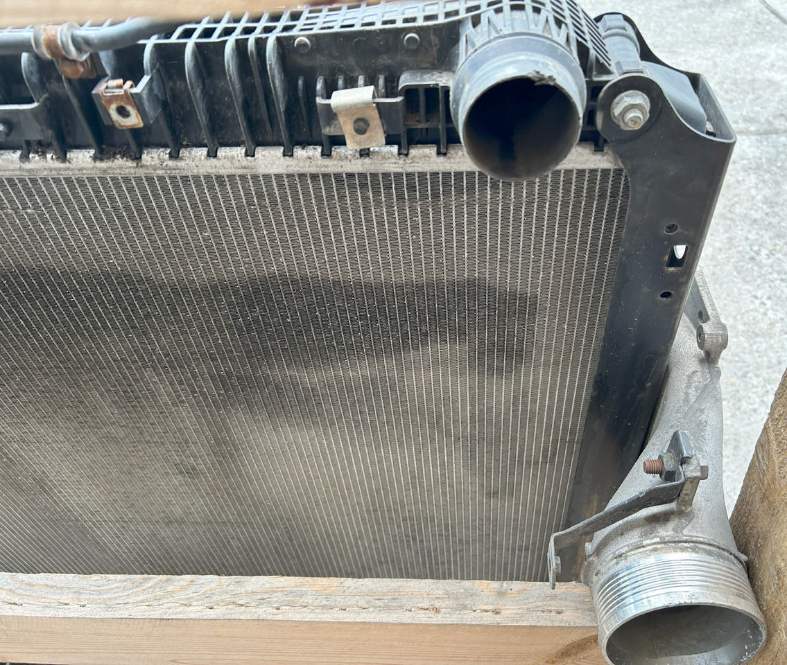 Mercedes ACTROS MP4 COOLERS SET - Bộ tản nhiệt: hình 4 Mercedes ACTROS MP4 COOLERS SET - Bộ tản nhiệt: hình 4