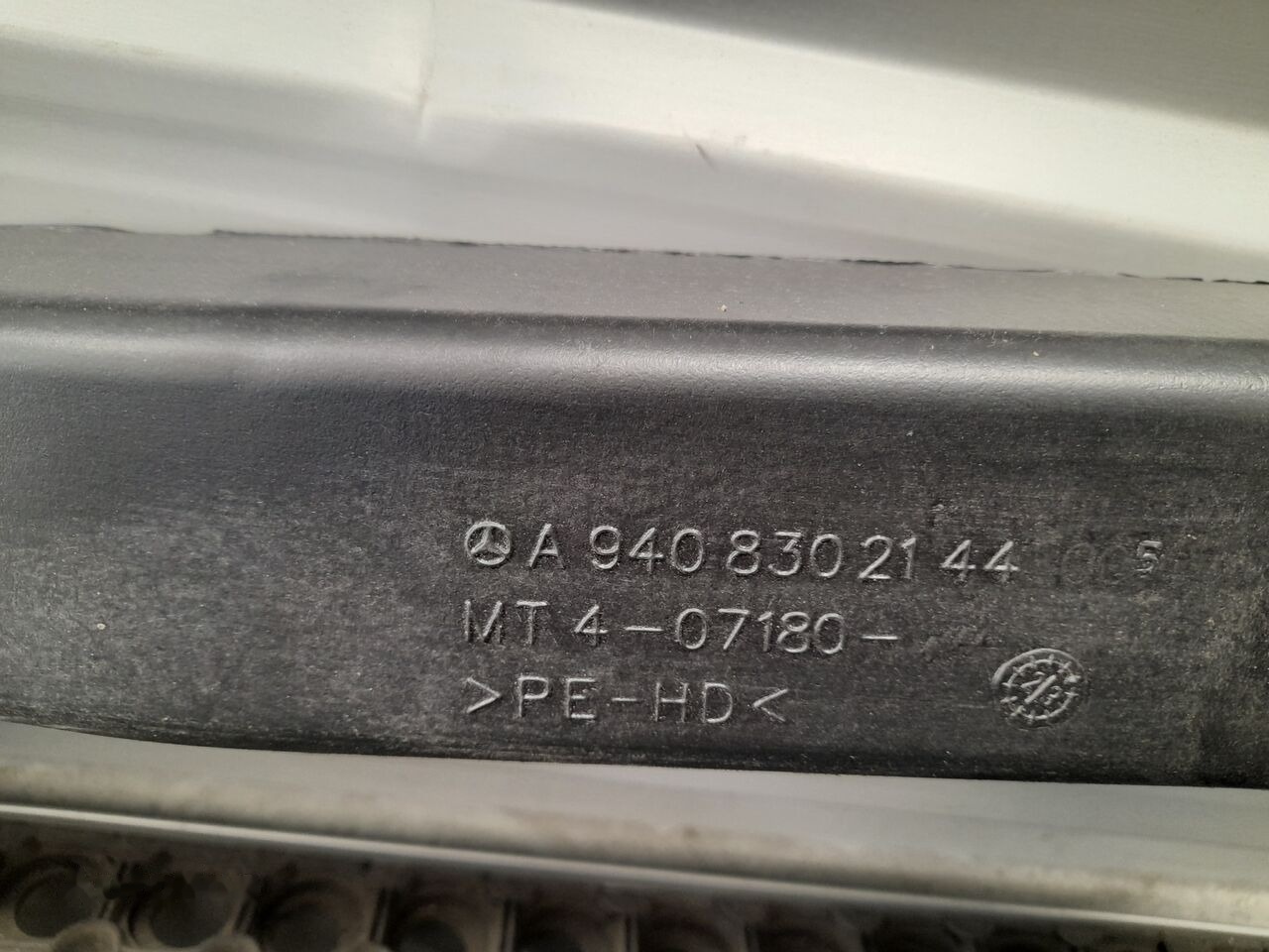 Ống nạp khí cho Xe tải mới Mercedes-Benz ATEGO 2023: hình 7 Ống nạp khí cho Xe tải mới Mercedes-Benz ATEGO 2023: hình 7