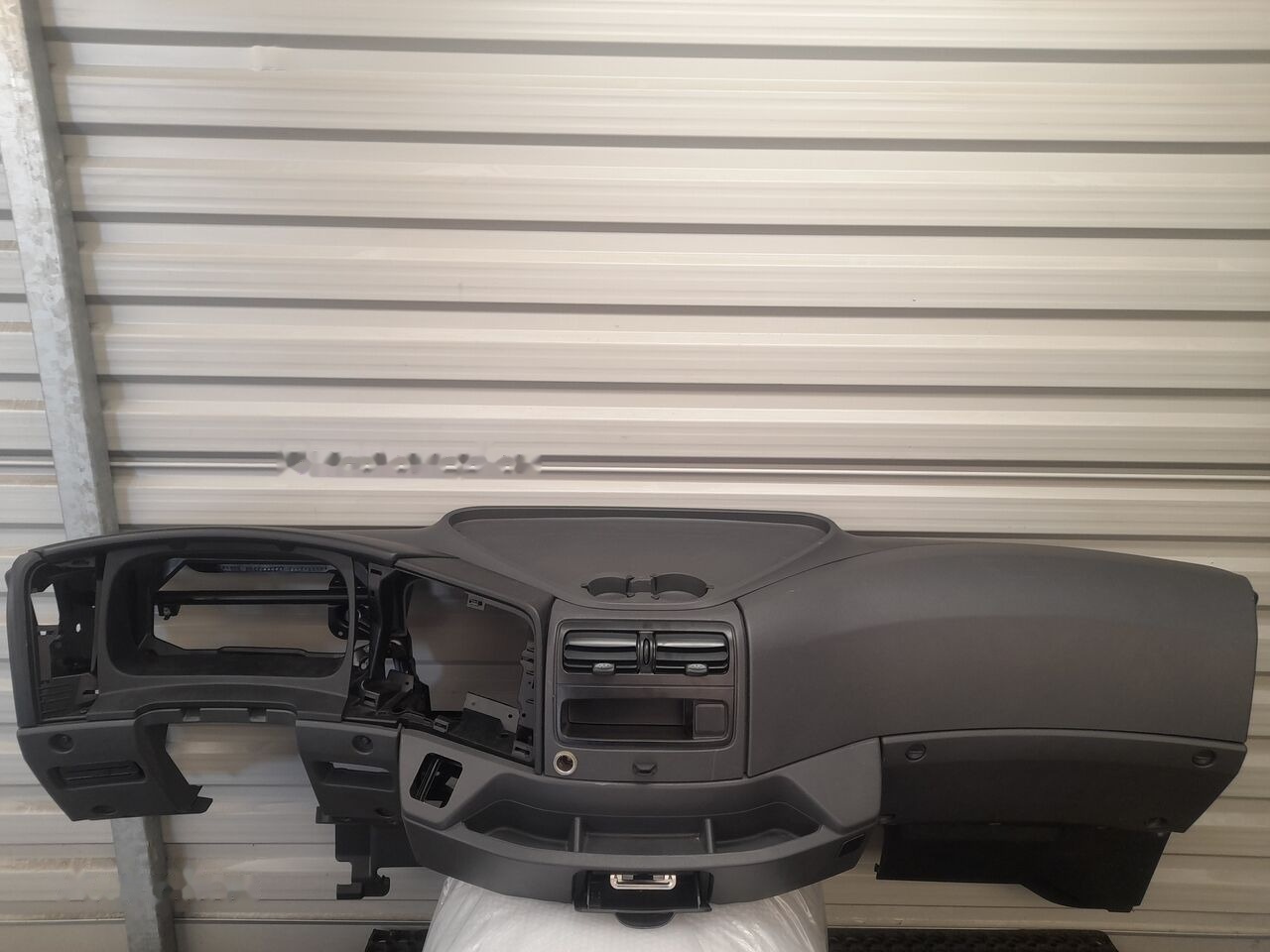 Mercedes-Benz MERCEDES ATEGO 2023 - Bảng điều khiển cho Xe tải: hình 1 Mercedes-Benz MERCEDES ATEGO 2023 - Bảng điều khiển cho Xe tải: hình 1