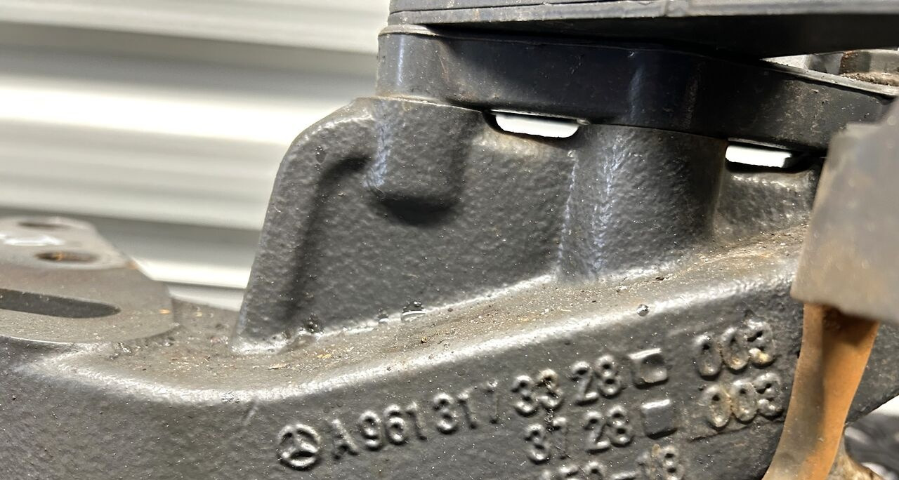 WSPORNIK MOCOWANIE ŁAPA ZACZEPU Mercedes-Benz ACTROS MP4 truck - Hệ thống treo cho Xe tải: hình 2 WSPORNIK MOCOWANIE ŁAPA ZACZEPU Mercedes-Benz ACTROS MP4 truck - Hệ thống treo cho Xe tải: hình 2