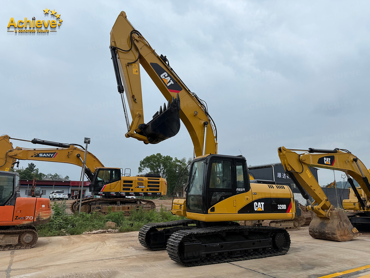 CATERPILLAR CAT 320D C6.4ACERT 1m³ 20930KG 20TON 103Kw/2000rpm 35Mpa【ACHIEVE】 TOP CONDITION!!! - Máy xúc: hình 4 CATERPILLAR CAT 320D C6.4ACERT 1m³ 20930KG 20TON 103Kw/2000rpm 35Mpa【ACHIEVE】 TOP CONDITION!!! - Máy xúc: hình 4