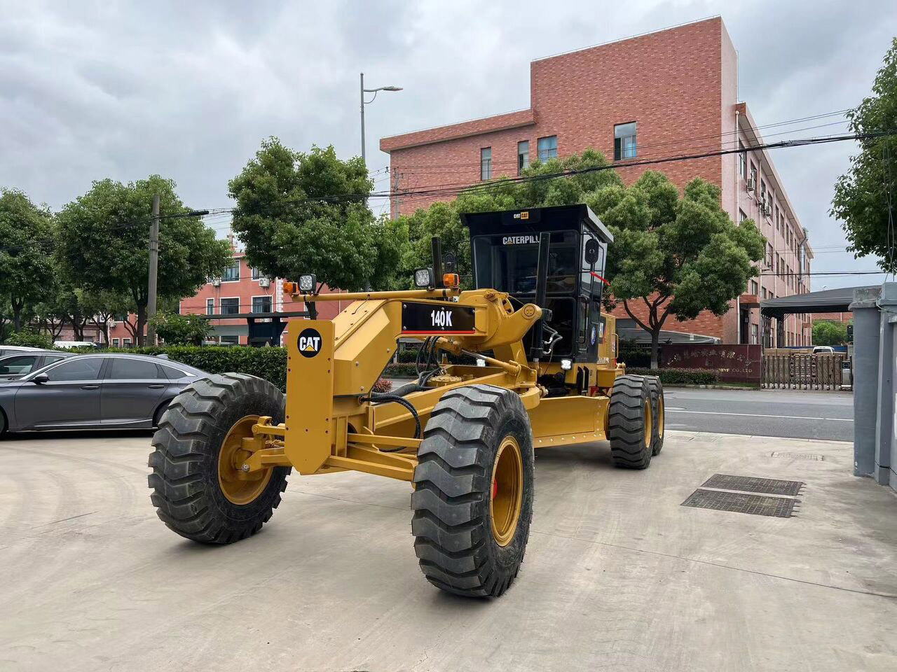 Caterpillar Motor Grader Secondhand CAT 140K, 140H with Good Price - Máy san: hình 4 Caterpillar Motor Grader Secondhand CAT 140K, 140H with Good Price - Máy san: hình 4