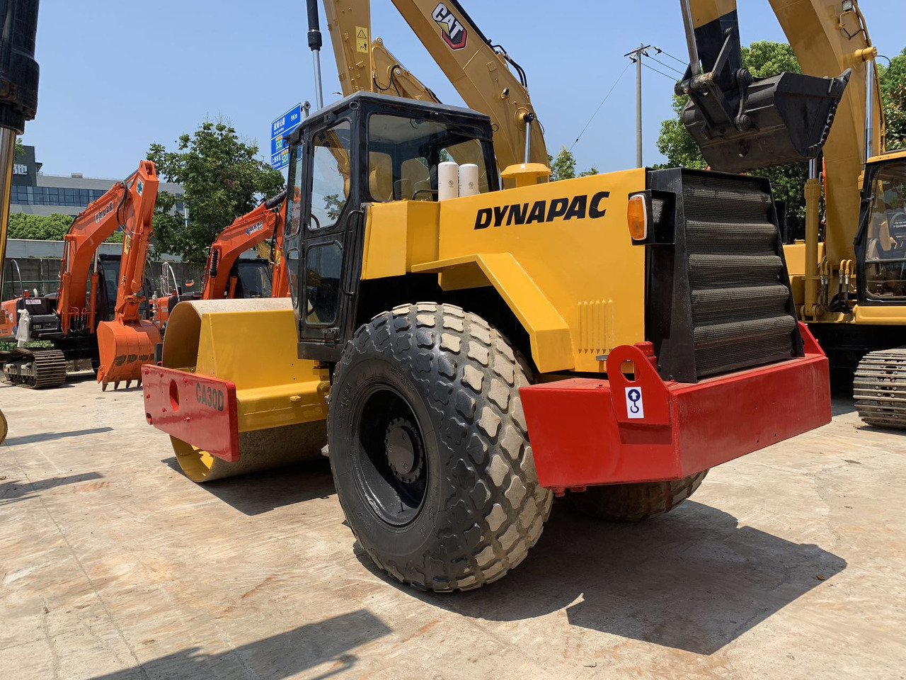Dynapac CA30D Secondhand Vibratory Road Roller - Máy lăn đường: hình 5 Dynapac CA30D Secondhand Vibratory Road Roller - Máy lăn đường: hình 5