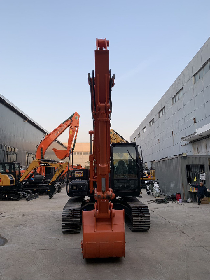 Hitachi ZX120 ZX70 ZX200 Good Price Secondhand Excavator - Máy xúc bánh xích: hình 3 Hitachi ZX120 ZX70 ZX200 Good Price Secondhand Excavator - Máy xúc bánh xích: hình 3