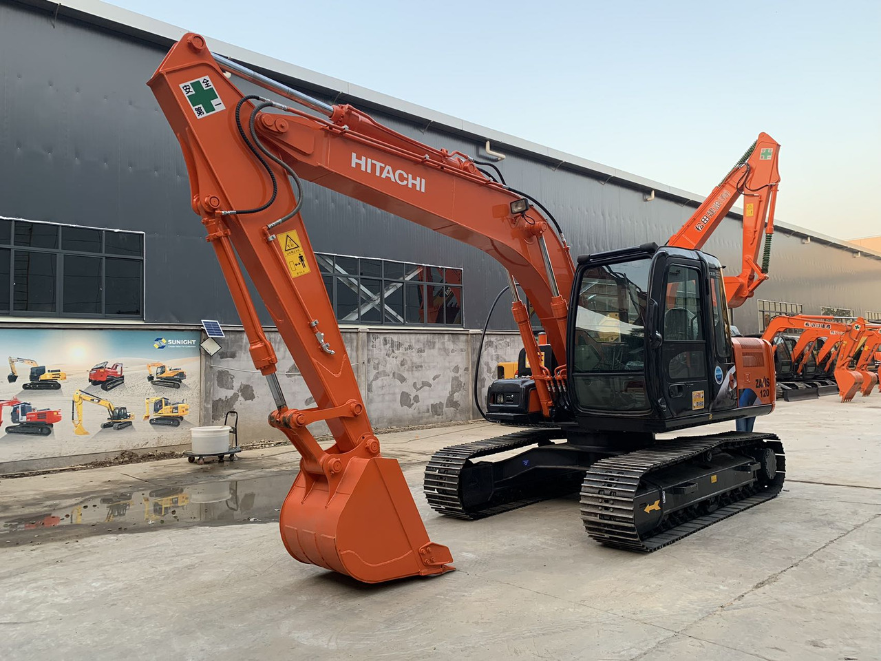 Hitachi ZX120 ZX70 ZX200 Good Price Secondhand Excavator - Máy xúc bánh xích: hình 5 Hitachi ZX120 ZX70 ZX200 Good Price Secondhand Excavator - Máy xúc bánh xích: hình 5