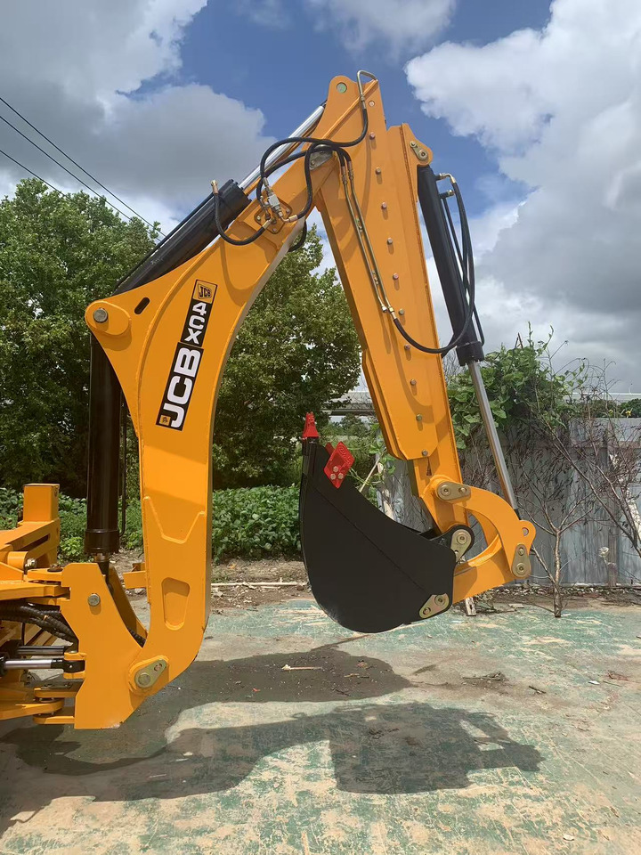 JCB 4X4 Backhoe Loader 4CX, 3CX - Máy xúc trước múc sau: hình 2 JCB 4X4 Backhoe Loader 4CX, 3CX - Máy xúc trước múc sau: hình 2
