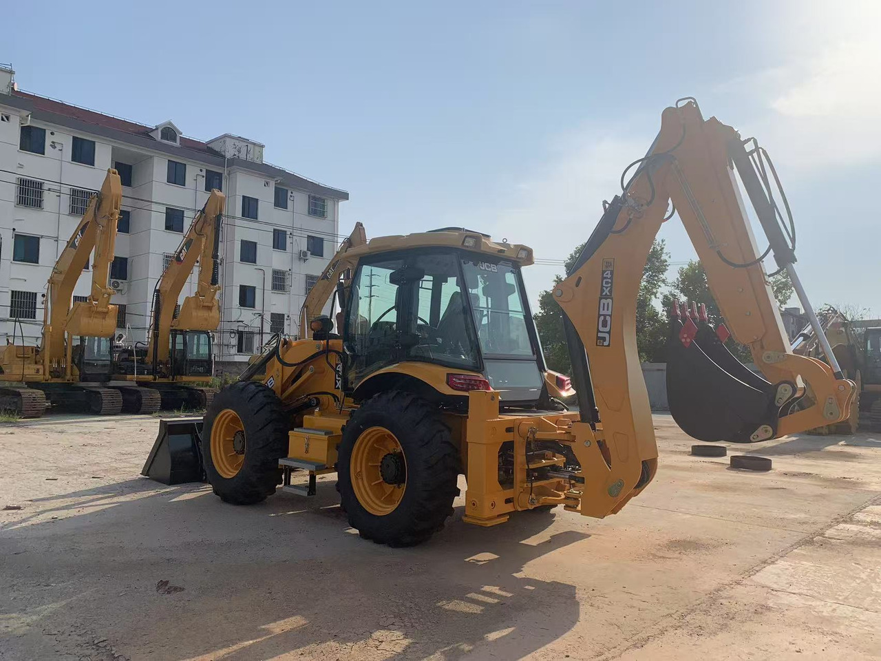 JCB 4x4 Backhoe Loader 4CX, 3CX Brand New Condition - Máy xúc trước múc sau: hình 3 JCB 4x4 Backhoe Loader 4CX, 3CX Brand New Condition - Máy xúc trước múc sau: hình 3