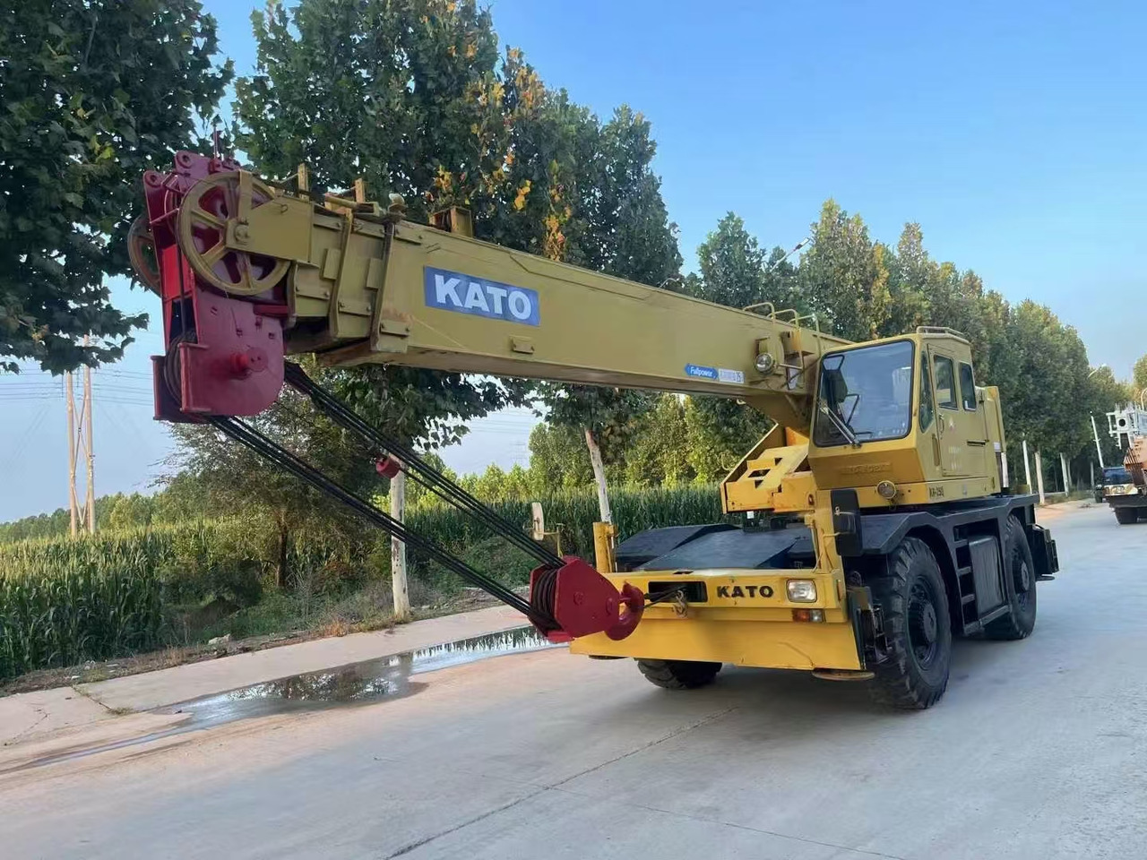 KATO KR250 Good Price 25 ton Rough Terrain Crane - Cẩu bánh lốp: hình 2 KATO KR250 Good Price 25 ton Rough Terrain Crane - Cẩu bánh lốp: hình 2