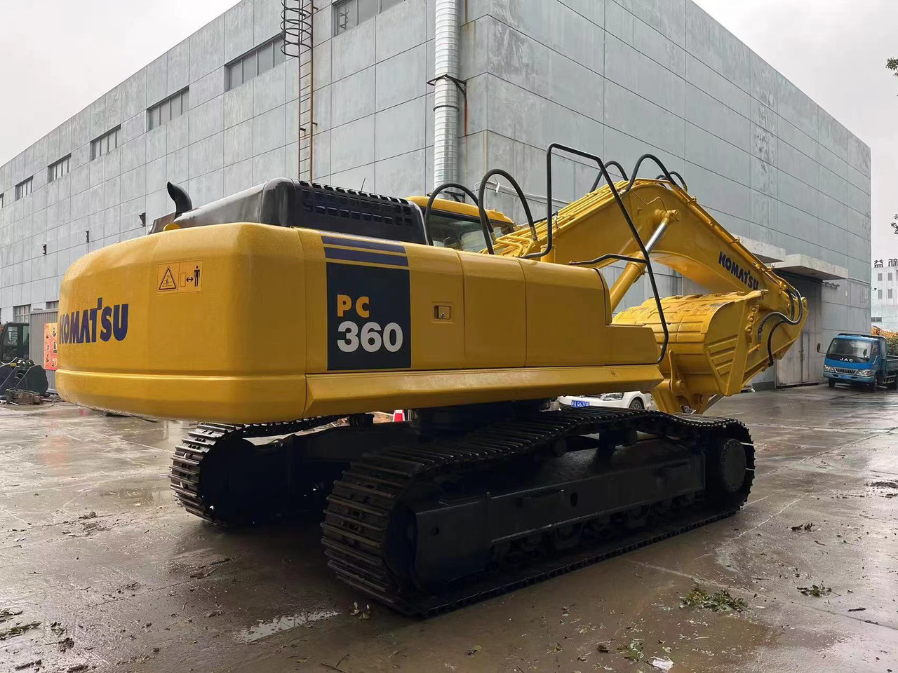 Komatsu 36 ton Mining Excavator PC360 - Máy xúc bánh xích: hình 3 Komatsu 36 ton Mining Excavator PC360 - Máy xúc bánh xích: hình 3