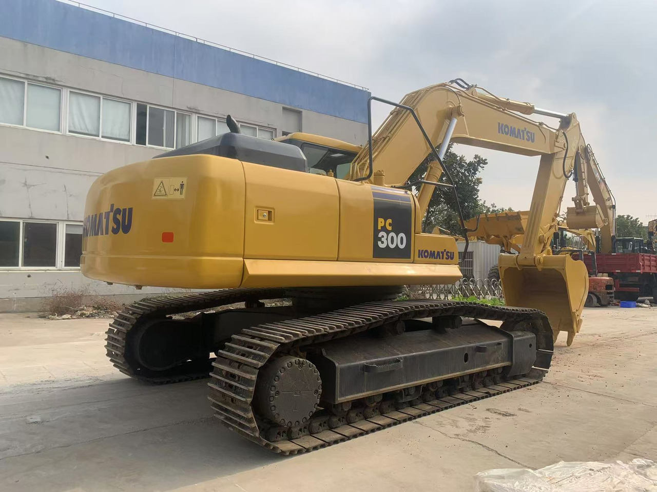 Komatsu Mining Excavator PC300, PC360, PC400 - Máy xúc bánh xích: hình 4 Komatsu Mining Excavator PC300, PC360, PC400 - Máy xúc bánh xích: hình 4
