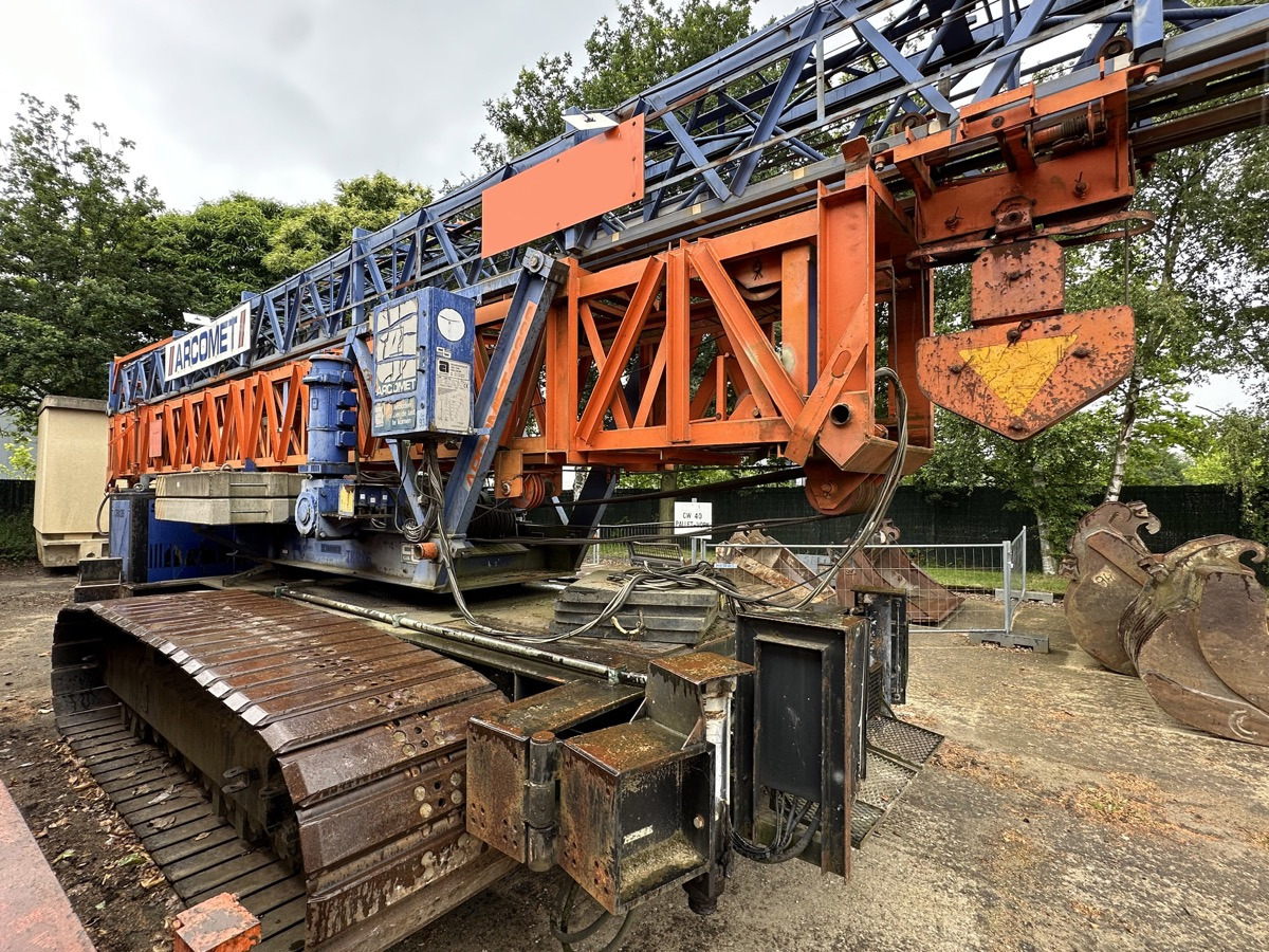 ARCOMET T33C on tracks - Cần cẩu tháp tự dựng: hình 1 ARCOMET T33C on tracks - Cần cẩu tháp tự dựng: hình 1