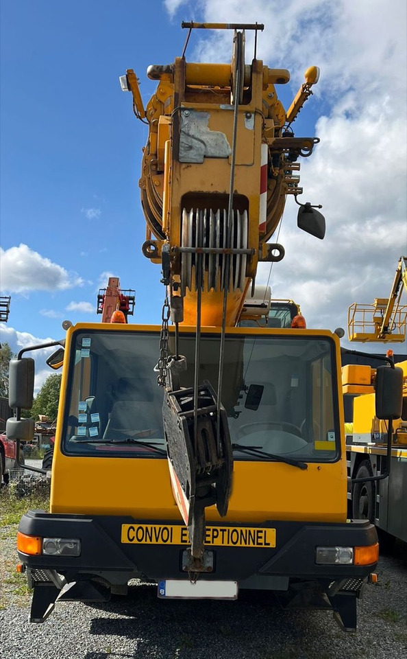 LIEBHERR LTM 1030/2 - Cần cẩu mọi địa hình: hình 3 LIEBHERR LTM 1030/2 - Cần cẩu mọi địa hình: hình 3