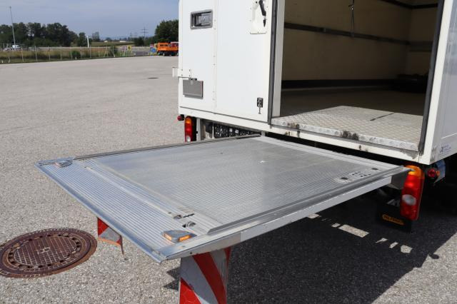 Cho thuê FUSO Canter 7C18 AMT FUSO Canter 7C18 AMT: hình 8 Cho thuê FUSO Canter 7C18 AMT FUSO Canter 7C18 AMT: hình 8