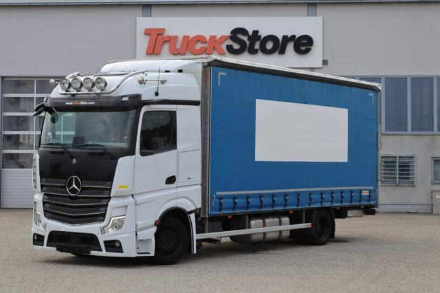 Mercedes-Benz Actros 1833 L nR - Xe tải thùng mui bạt: hình 1 Mercedes-Benz Actros 1833 L nR - Xe tải thùng mui bạt: hình 1