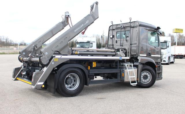 Mercedes-Benz Actros 1840L ABSETZER - Xe tải chở thùng nhỏ: hình 3 Mercedes-Benz Actros 1840L ABSETZER - Xe tải chở thùng nhỏ: hình 3