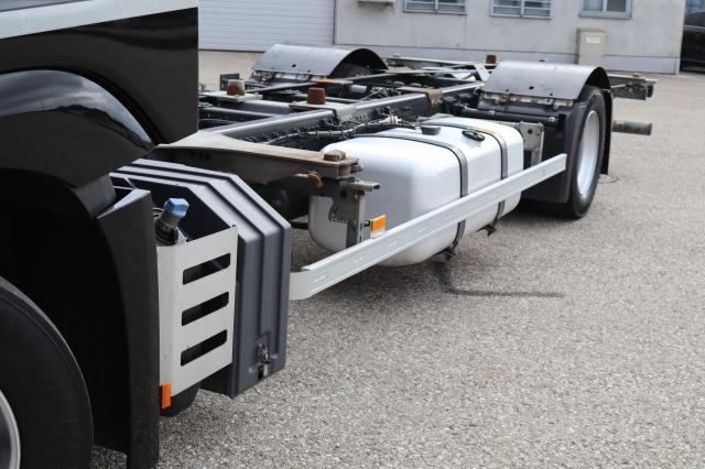 Mercedes-Benz Actros 1842 L nR - Xe chở container/ Xe tải hoán đổi thân: hình 4 Mercedes-Benz Actros 1842 L nR - Xe chở container/ Xe tải hoán đổi thân: hình 4