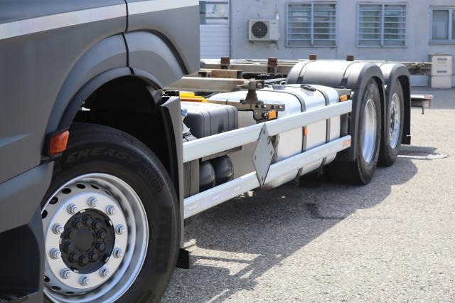 Mercedes-Benz Actros 2545 LL - Xe chở container/ Xe tải hoán đổi thân: hình 3 Mercedes-Benz Actros 2545 LL - Xe chở container/ Xe tải hoán đổi thân: hình 3