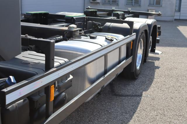 Mercedes-Benz Actros 2553 L - Xe chở container/ Xe tải hoán đổi thân: hình 4 Mercedes-Benz Actros 2553 L - Xe chở container/ Xe tải hoán đổi thân: hình 4