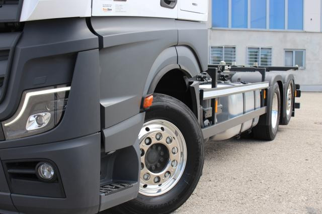 Mercedes-Benz Actros 2563LL LENKACHSE - Xe chở container/ Xe tải hoán đổi thân: hình 3 Mercedes-Benz Actros 2563LL LENKACHSE - Xe chở container/ Xe tải hoán đổi thân: hình 3