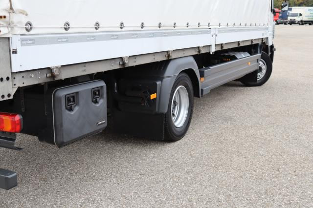 Mercedes-Benz Atego 1224 L - Xe tải thùng mui bạt: hình 5 Mercedes-Benz Atego 1224 L - Xe tải thùng mui bạt: hình 5